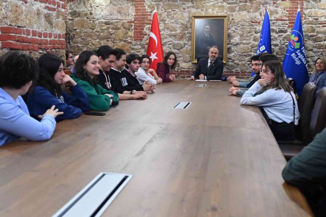 Derece Yaptılar, Ödülü Kazandılar