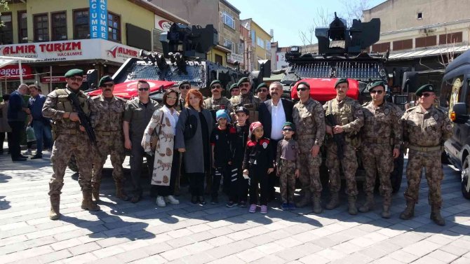 Bursa’da Polis Haftası Coşkuyla Kutlandı