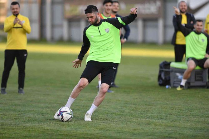 Bursaspor’da Kocaelispor Maçı Hazırlıkları Tamamlandı