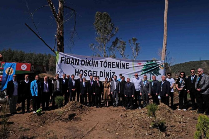 57. Cumhurbaşkanlığı Türkiye Bisiklet Turu Öncesi Ağaç Dikimi Gerçekleşti