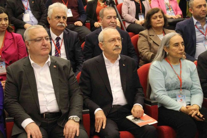 Chp Genel Başkanı Kılıçdaroğlu, Chp Parti Okulu’nda Ders Anlattı