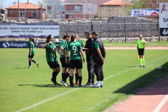 Horozkentspor, Türkiye Kadınlar 1. Ligi’ne Yükseldi