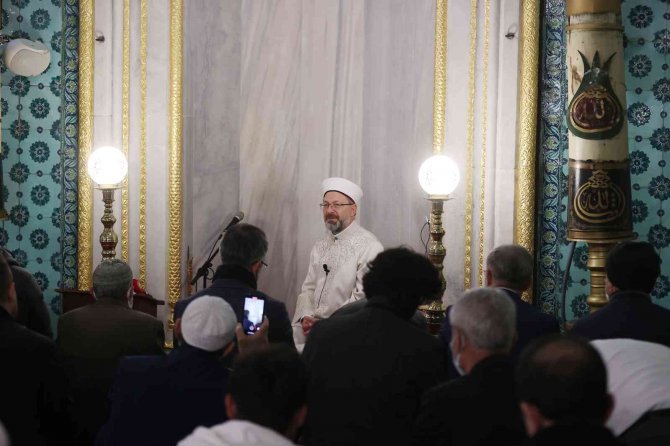 Diyanet İ̇şleri Başkanı Erbaş: “Teravih, Ramazan Ayına Has Bir Namazdır”