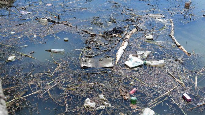 Edirne’de Nehirlerde Son 5 Yılın En Kurak Nisan Ayı Yaşanıyor, Adacıklar Oluştu
