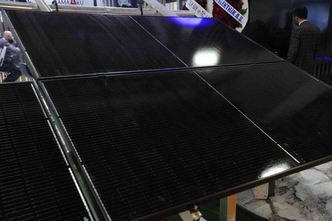 Elektrik Fiyatlarının Tartışıldığı Dönemde Güneş Panellerine İlgi Arttı