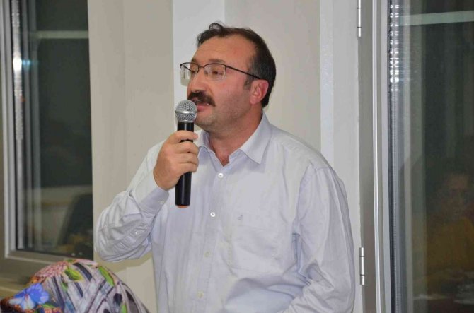 Emet Belediyesi Çalışanları İftarda Bir Araya Geldi