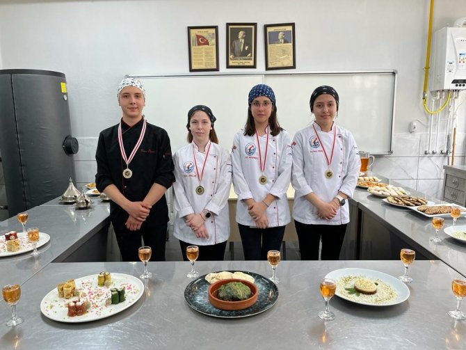 Geleceğin Aşçıları Modern Mutfaklarda Yetişiyor