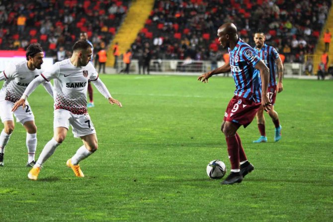 Spor Toto Süper Lig: Gaziantep Fk: 0 - Trabzonspor: 0 (Maç Sonucu)