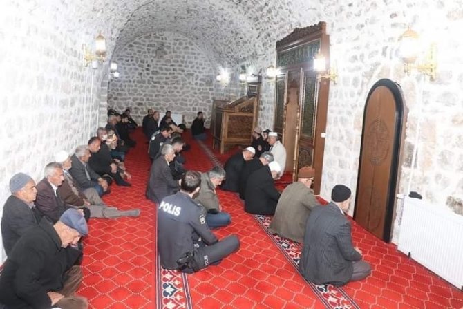 Çukurca’da Şehit Polisler İçin Mevlid Okutuldu