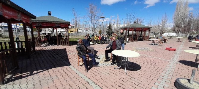 İ̇lçenin En Büyük Sosyal Mekânı Sezonu Açtı