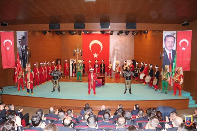 Jandarma Mehteranı, Türk Polis Teşkilatının 177’nci Yaşını Konserle Kutladı
