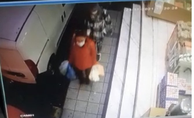 İ̇stanbul’da Zihinsel Engelli Kıza Yankesicilik Şoku: Polis 119 Suç Kayıtlı Çeteyi Suçüstü Yakaladı