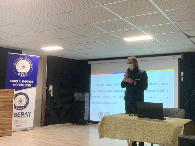 Kars’ta Öğretmen Öğrenciler Bilgilendirildi