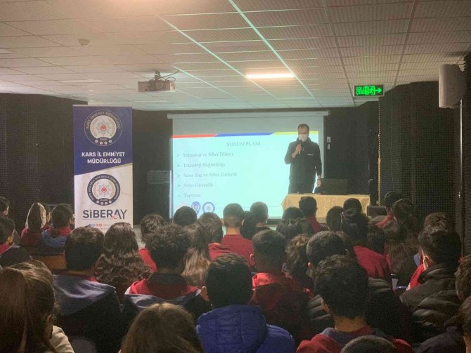 Kars’ta Öğretmen Öğrenciler Bilgilendirildi