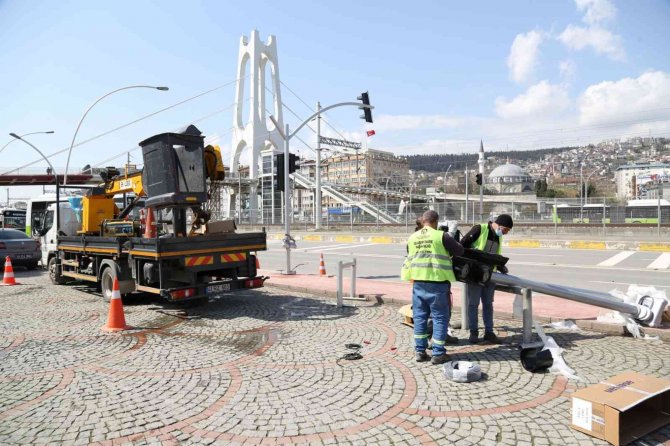 Yayaların Güvenliği İçin 3 Yeni Sinyalizasyon Kuruldu