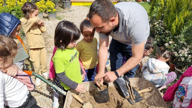 Minik Öğrenciler Önce Öğrendi Sonra Uyguladı