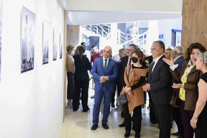 Fikret Otyam Sergi Salonu Açıldı