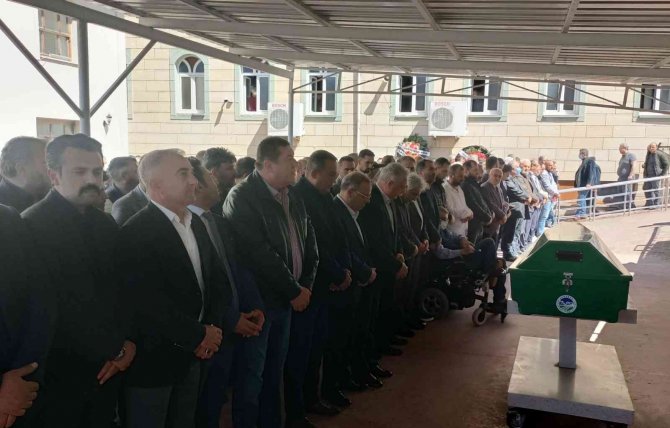 Mhp’li Başkanın Ağabeyi Son Yolculuğuna Uğurlandı