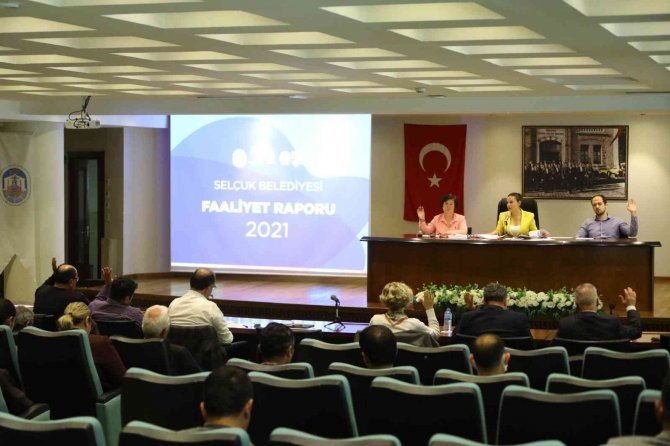Başkan Ceritoğlu Sengel’den Mecliste Faaliyet Raporu Sunumu: Tek Tek Anlattı