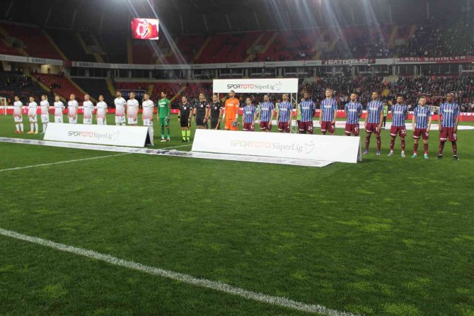 Spor Toto Süper Lig: Gaziantep Futbol Kulübü: 0 - Trabzonspor: 0 (Maç Devam Ediyor)