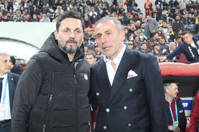 Spor Toto Süper Lig: Gaziantep Futbol Kulübü: 0 - Trabzonspor: 0 (Maç Devam Ediyor)