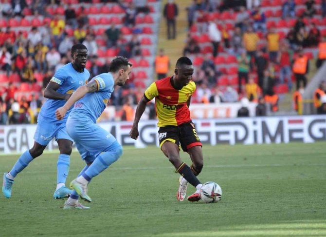 Spor Toto Süper Lig: Göztepe: 1 - Kayserispor: 2 (Maç Sonucu)