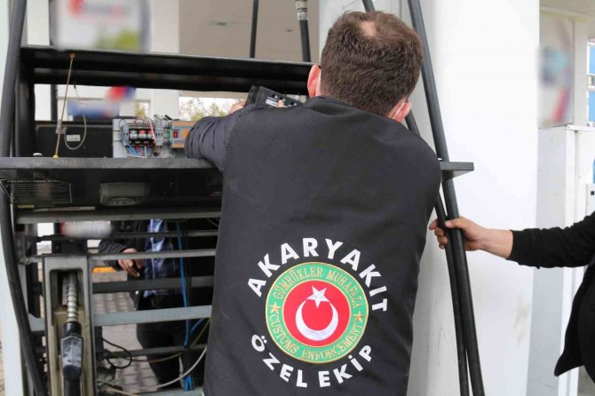 Başkentte Kaçak Akaryakıt Satışı Yapan İstasyonlara Operasyon