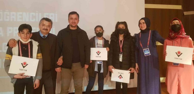 Ahmet Yesevi İ̇mam Hatip Ortaokulu’na İki Ödül Birden