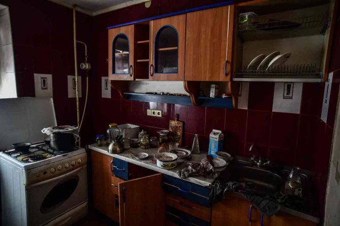 Bucha’da Evler Sivillere Ait Cesetlerle Dolu