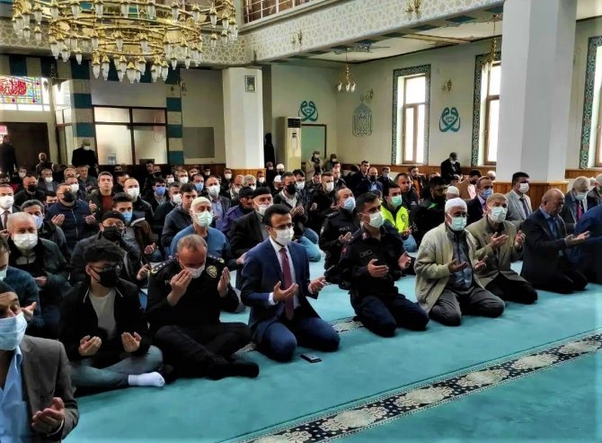 Osmancık’ta Şehitler İçin Mevlid-i Şerif Programı Düzenledi