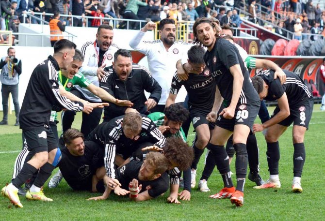 Tff 2. Lig: Çorumspor Fk: 2 - 1461 Trabzon: 1