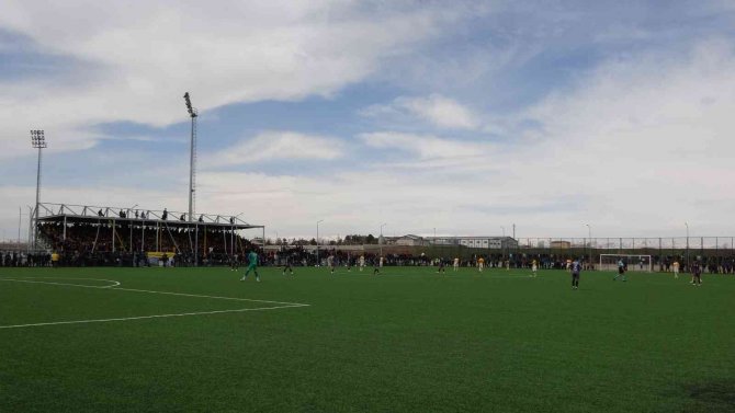 1984 Muşspor Bal’ı Lider Tamamladı