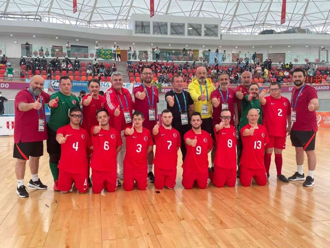 Down Futsal Milli Takımı, Portekiz’i Yenerek Dünya Üçüncüsü Oldu