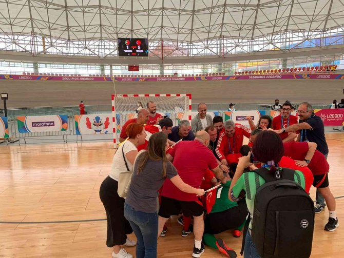 Down Futsal Milli Takımı, Portekiz’i Yenerek Dünya Üçüncüsü Oldu