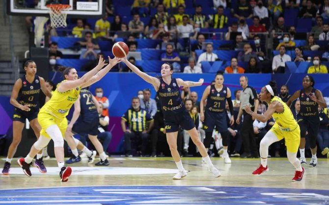 Fenerbahçe Safiport, Fıba Kadınlar Avrupa Ligi’nde İkinci Oldu