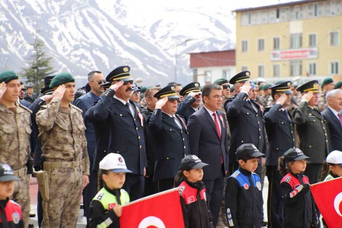 Hakkari’de Türk Polis Teşkilatının 177. Kuruluş Yıl Dönümü Törenlerle Kutlandı