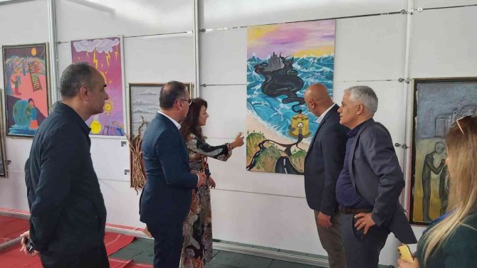 Uluslararası Adana Çocuk Gençlik Bienali Başladı
