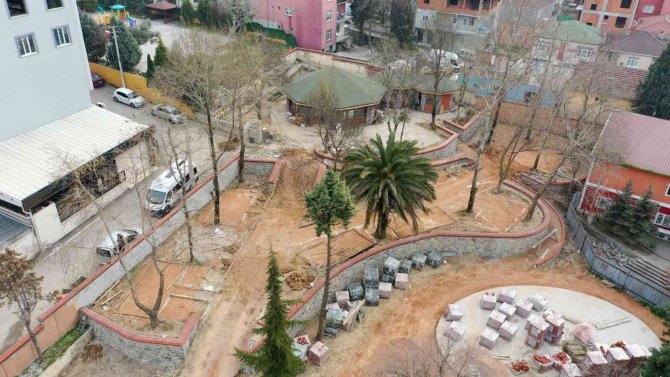 Adnan Kahveci Parkı Yenileniyor