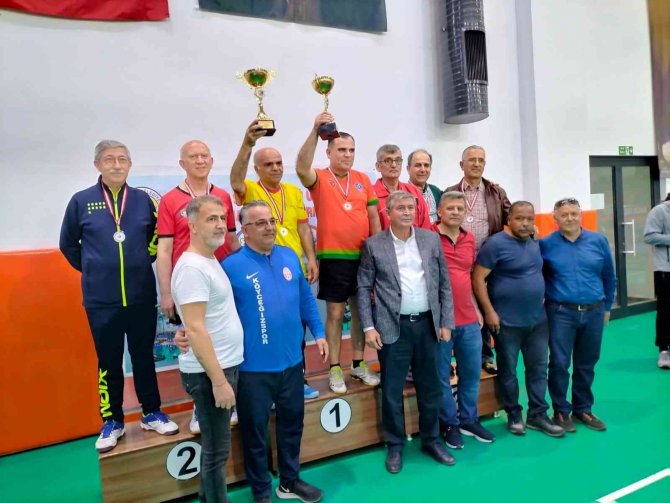 Köyceğiz Veteranlar Masa Tenisi Turnuvası Sona Erdi