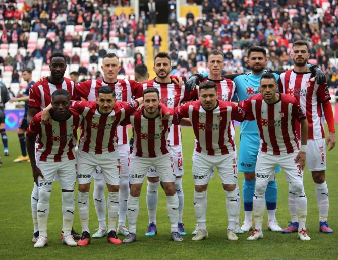Sivasspor, Ligde 11. Yenilgisini Aldı
