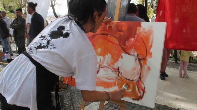 9 Ülkeden Katılımla 1. Uluslararası Karacaoğlan Sanat Sempozyumu Başladı