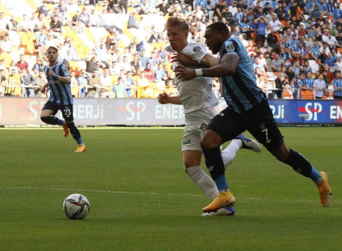 Spor Toto Süper Lig: Adana Demirspor: 2 - Altay: 0 (İ̇lk Yarı)