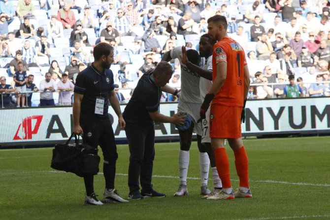 Spor Toto Süper Lig: Adana Demirspor: 2 - Altay: 0 (İ̇lk Yarı)