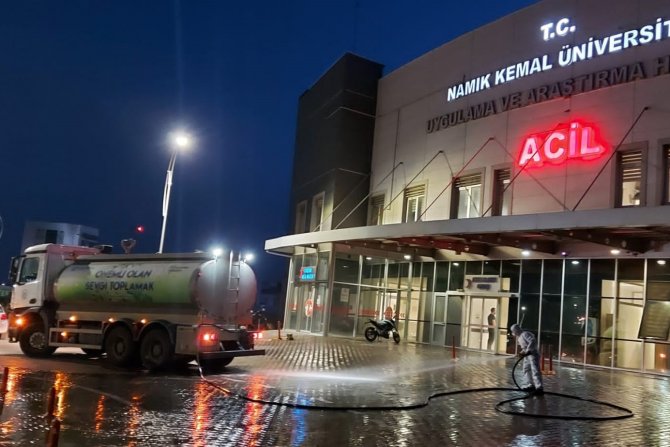 Koronavirüs Tedbirini Elden Bırakmıyorlar