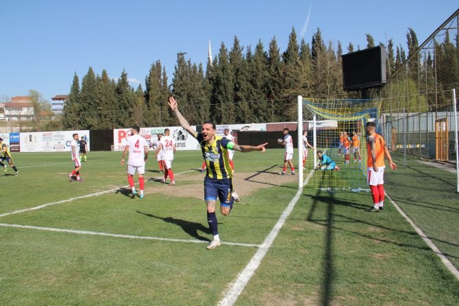 Tff 3. Lig: Belediye Derincespor: 1 - Çankaya Fk: 0