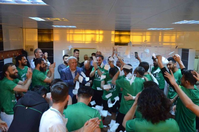 Bal Ligi 9. Bölge 3. Grup’ta Şampiyon Efeler 09 Sfk Oldu