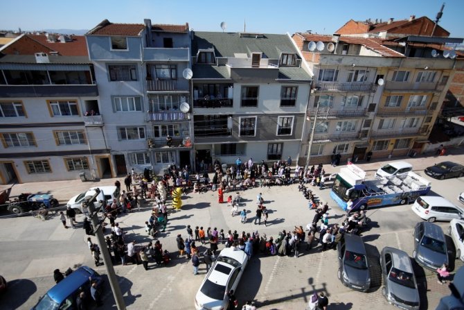 İ̇negöl Belediyesi Ramazanda Mahallelere Misafir Oluyor