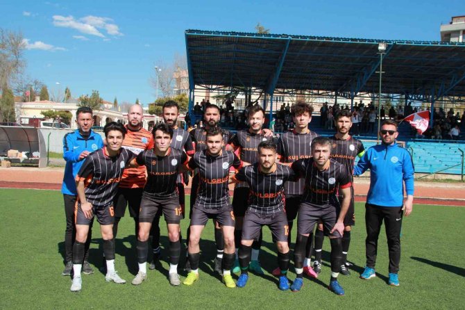 Bilecikspor Adım Adım Şampiyonluğa Gidiyor