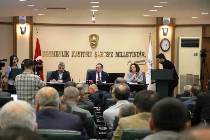 Samsun Büyükşehir Bütçesinin Yarısı Yatırıma