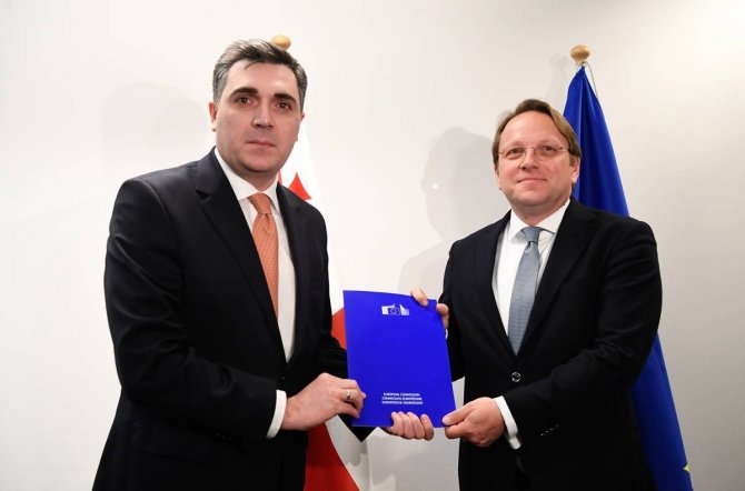 Ab, Moldova Ve Gürcistan’ın Üyelik Sürecini Başlattı